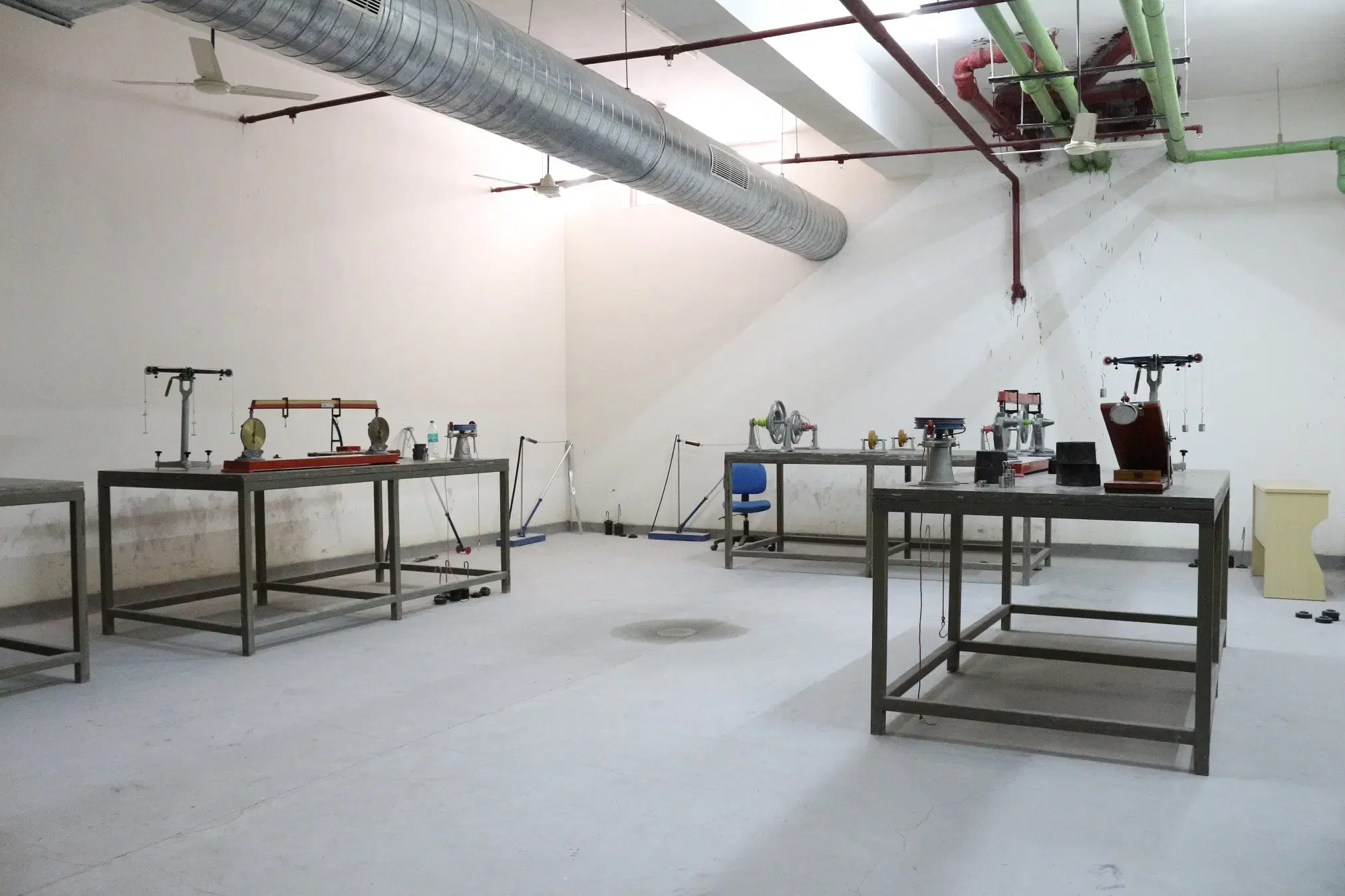 Amity University Kolkata Academic photo 13